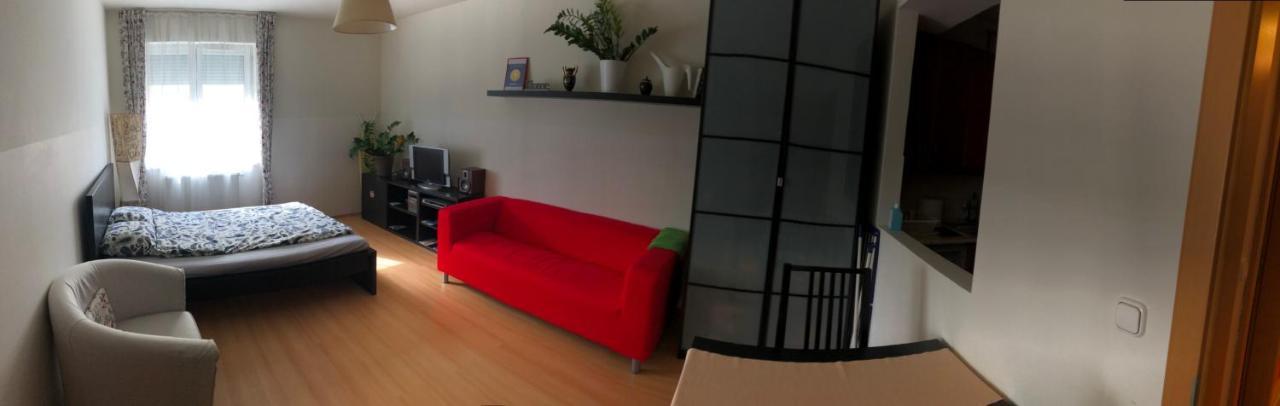Cozy In District 8 Apartamento